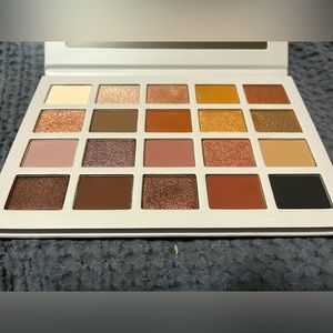 Morphe Madison beer pallette